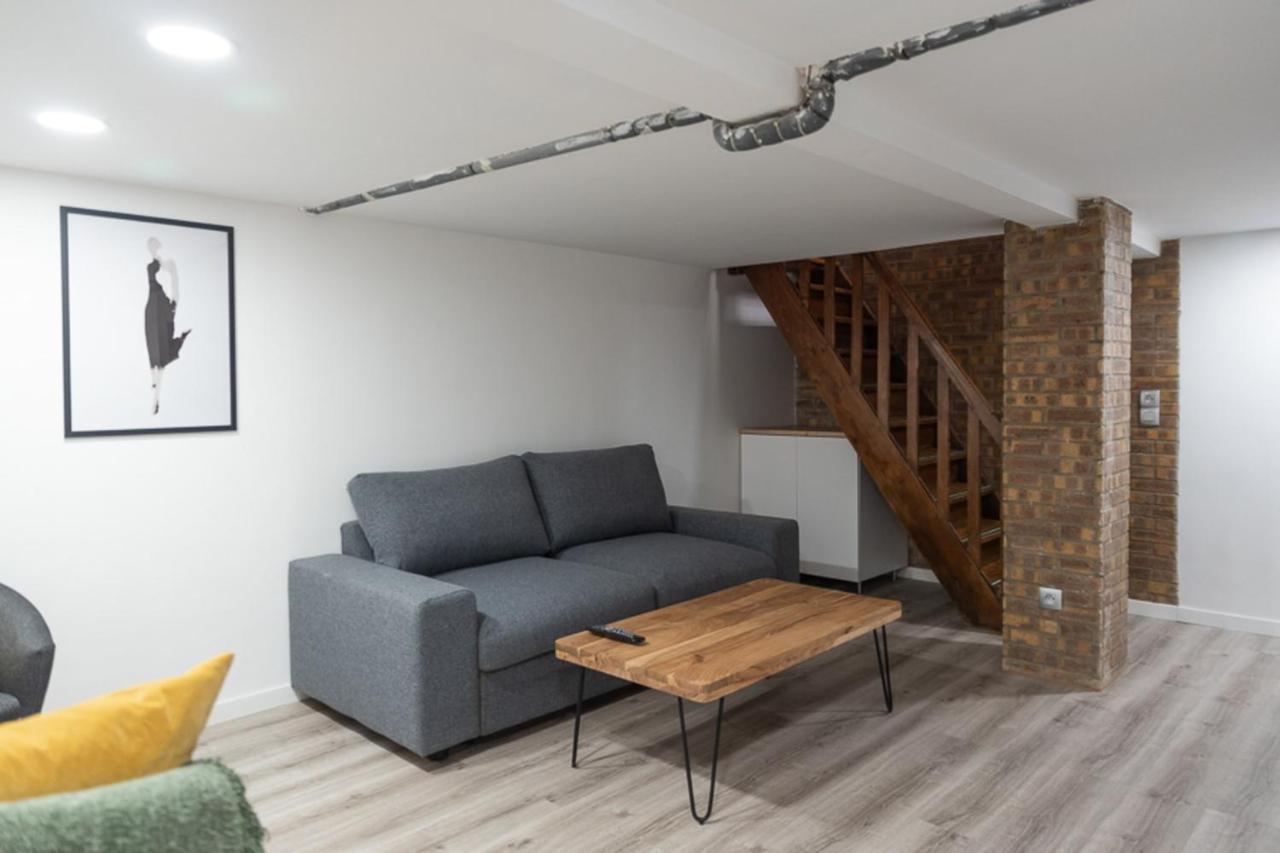 Appartement Spacious And Comfortable In 17th Paris